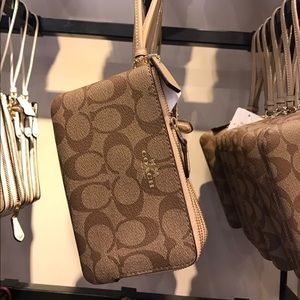 Coach Double Zip Wristlet